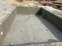 Gutinado de piscina con hormigón proyectado en Campdevànol